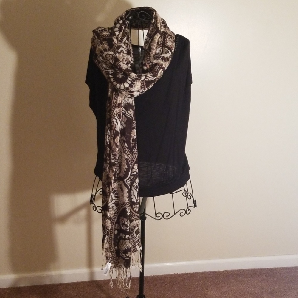 Scarf - Picture 2 of 2